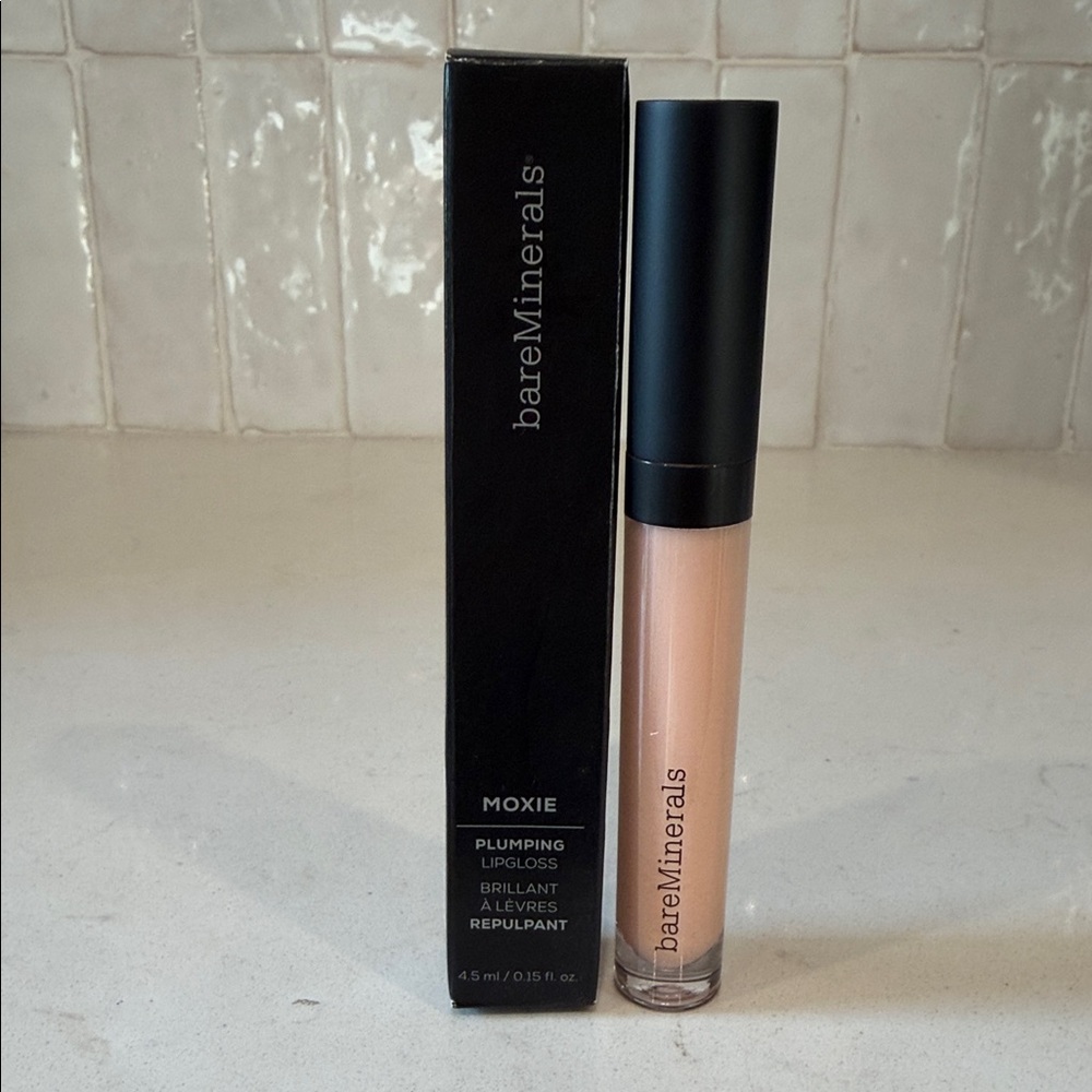 bareMinerals Moxie Plumping Lipgloss — Charmer